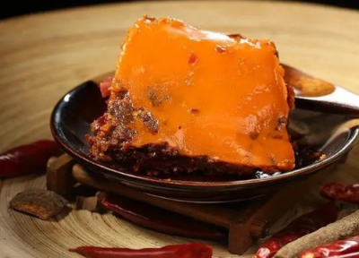 同配方火鍋底料，風(fēng)味差異何在？重慶生產(chǎn)技藝深度剖析！