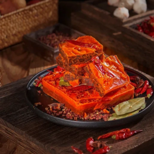 火鍋調(diào)料里，紅油加工為何如此關(guān)鍵？原因探索